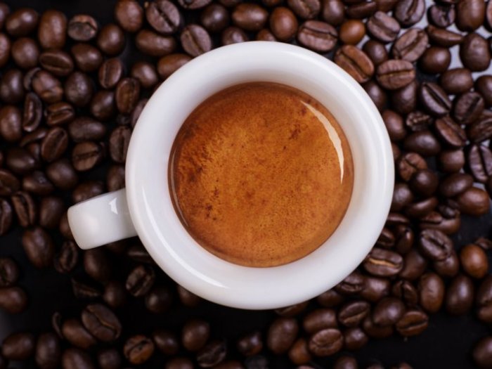 Espresso und Kaffeebohnen iQFlow